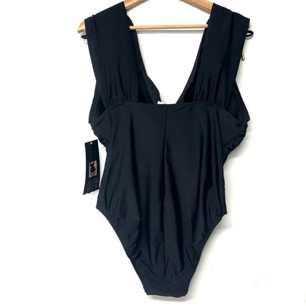 Shore Shapes Swimwear V-Neckline one piece swimsuit - Picture 5 of 8
